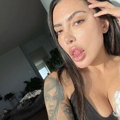 Marywil63164756's profile picture. Serious people only 👌👌