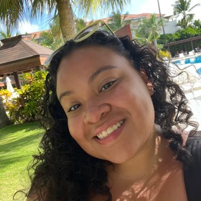 have lost complete control of my life 🤷🏽‍♀️
