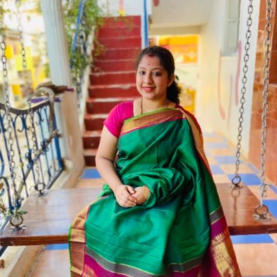 People Architect | Santana dharmist |bharatanatyam Dancer| Booklover |software engineer turned Human Resource Professional |daughter| Learning Enthusiast