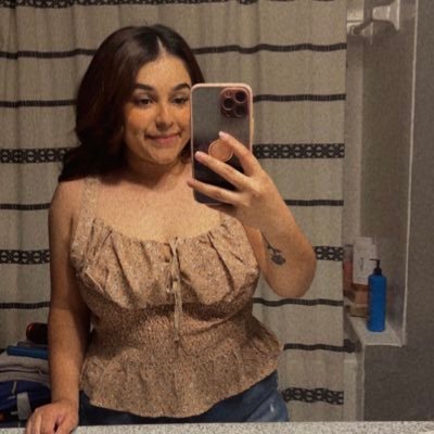 juarezvalerie23's profile picture. 