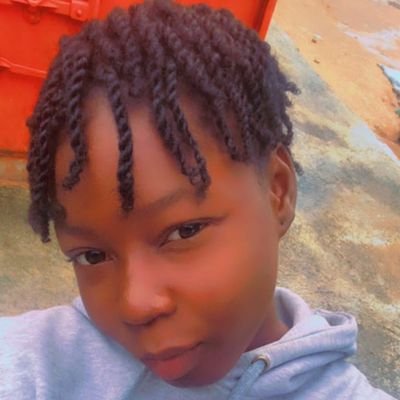 Musichophile🎶🎧
Crazy😜asf🔥🔥
...LOHFS😌📌💯...
loves dancing💃🏾...but ain't good @ it thoh😕💔
poetry📚🖊
#weirdo😂🦄♐