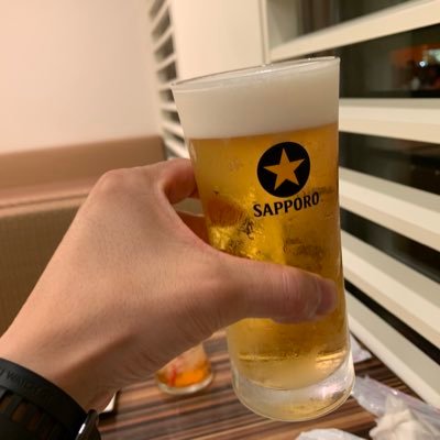 鷹の爪の吉田君好き。ビール好き。そして大のケツメ好き(#°∀°)!! Twitterでいろんな人と知り合い、人生をより豊かにしてやろうと企んでます。気軽にフォローしてください(#´∀｀)ノ 最近Fortnite.APEX.pubg まったりプレイ中