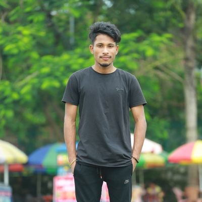 7Biest's profile picture. кладовщик