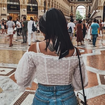 JustineLbde's profile picture. 