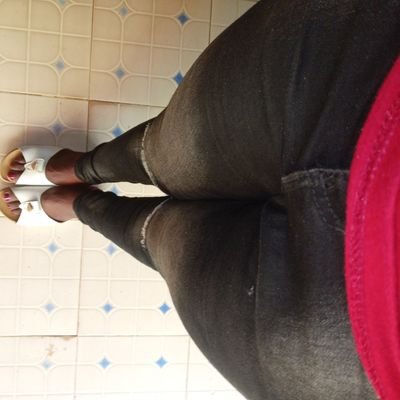 omaramina065's profile picture. Living