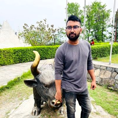 Hi!
Myself Timir, I have been working for a long time in graphic designing and motion graphics. I m a professional and passionate about what I do.