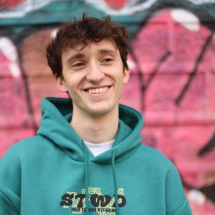 UriMurcia's profile picture. Game Developer🎮 and Music Producer🎧