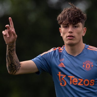 AsanbeOlamhi's profile picture. 😎