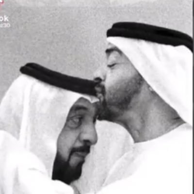 متابعة بعض الاشخاص لا يعنى تبني فكرهم ♥️🇦🇪♥️ نادي العين الرياضي 💜💜💜💜