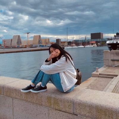 novawijayaa's profile picture. all ways, always.