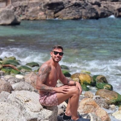 BorjaGil13's profile picture. ⚽️👮🏻‍♂️👨🏻‍🎓