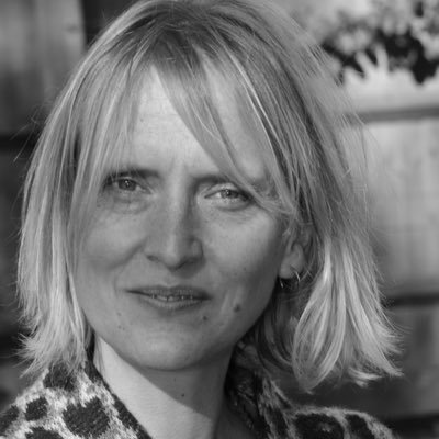 holisticEoL's profile picture. Music/Yoga/Mindfulness therapist BAMT, HCPC, Pall Care MSc, PhD student @WolfsonPallCare using realist methods to research emotion & breathlessness 🫁Views mine