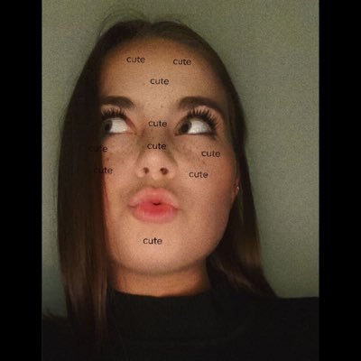 EleonoreTtn's profile picture. 