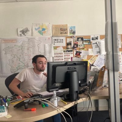 Journaliste @hospimedia • 📩 manuel.magrez@gmail.com • Mais aussi @mediapart, @libe • Formé @infocomlannion