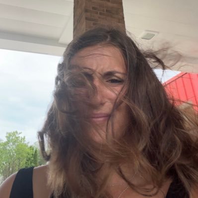 susteven1229's profile picture. Ⓥ