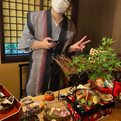 attack_on_nomal's profile picture. 唐揚げ最強。愚痴多め。キャンプ初心者。ヒロアカは耳郎響香派。ジョジョはブチャラティ。進撃はエルヴィン。ワンピースはウソップ。アーティストはずとまよ、karin.。YouTuberはBlueKatie。らーめんはつけ麺。