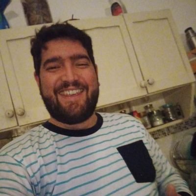 más de 15 años en sistemas y negocios, proyectos auditorías y consultorías, docente
Aguada
Peñarol
Zurdo
Y de la República separatista de Juan Lacaze