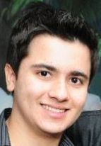 Mora em Jales,estuda no Objetivo na 8ª série, é 100% SPFC ♥ ! Pretende faze medicina ! Segue aee   =D