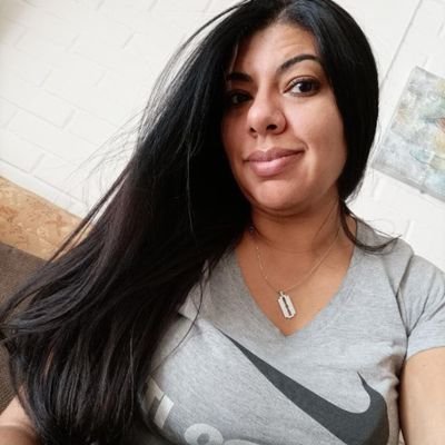 orianah81's profile picture. Diseñador Gráfico | Foodie y Aprendiz de Chef | Melómana | Amante de los pequeños detalles de la vida