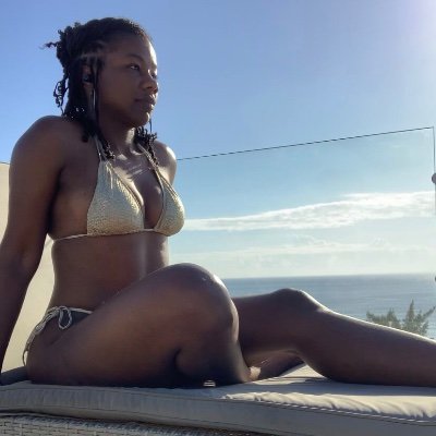 N3v3r_4saken's profile picture. Be the blessing that you seek...