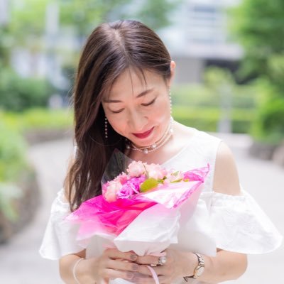 非正規彼なし不安な日常➡️心美人でワクワクな毎日へ \自己理解でわたしブランド/ ぐるぐる不安とサヨナラ |魅せ方🌹美的思考立ち振る舞い 目標達成0→3週9店1000万 |受講者さんの成果 🏅モニター枠完売 🏅夢だったパン工房オープン|知らなきゃ損の起業ノウハウ動画他豪華プレゼント