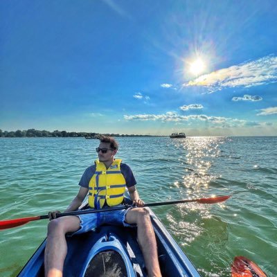 Harsh_0patel's profile picture. NATION FIRST 🇮🇳

you can't get much done in life if you only work on days when you feel good.🏊🚴🏌️🤽