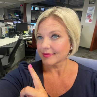 I'm an Anchor/Reporter for WHIO-TV in Dayton, Ohio. I tweet about news, life and the odd things I see. Life is a journey. My tweets are my own....and my story.