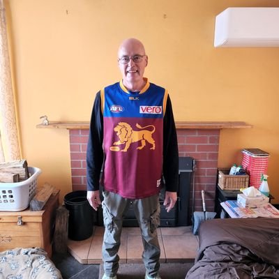 One eyed Brisbane Lions supporter and dog lover. Have racing pigeons.