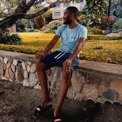 JrSteves2's profile picture. Do better