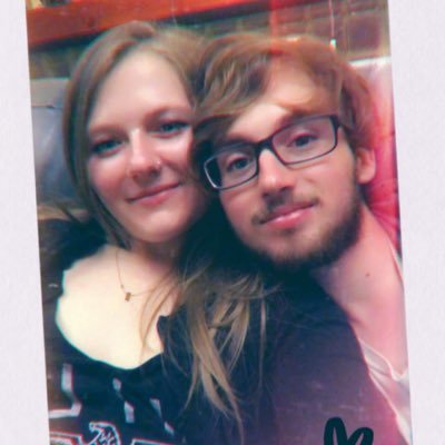 sarahlou426's profile picture. sapere aude