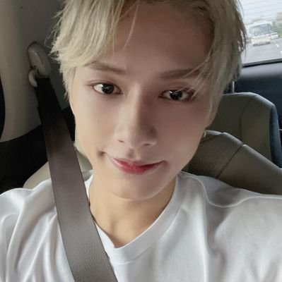 looking for carat moots !