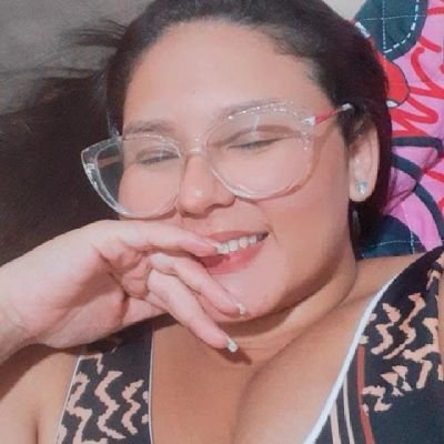 insta:dingbarbiee📸 //Capricorniana ♑️ // mamãe da Hellena 💗 // Dindinha da Clarice 💕