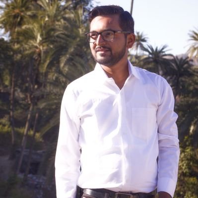 _parth5_'s profile picture. Read 📖 Travel 🏞️ Click 📸