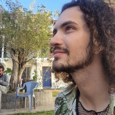 Programador, Capoeirista e outras coisas mais.
Ouro Preto 🔺🇧🇷
https://t.co/lKwiNyay8I