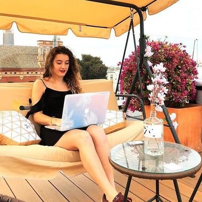 Wendy32364406's profile picture. still the little girl you knows