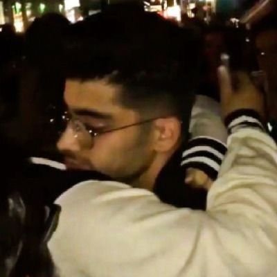 she/they, directioner/ziam stan, dancer wasn't looking for love til I found you 💛
fan account x