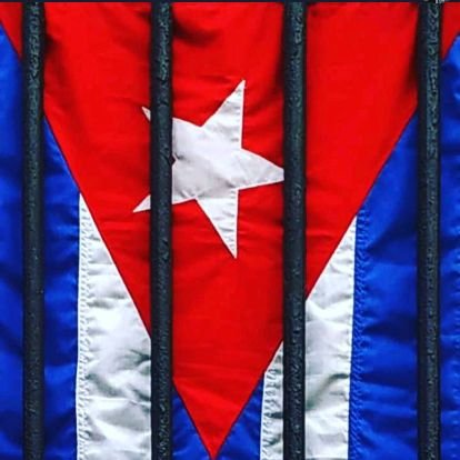 Cubana que lucha por una Cuba libre