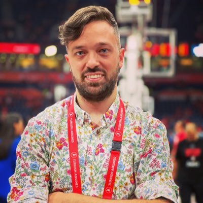 Matteo Andreani on Twitter: Incredible mistake at the table during  EuroLeague game between Alba Berlin - FC Barcelona. The clock remains  stopped at 4.7 seconds despite the ball being in play for