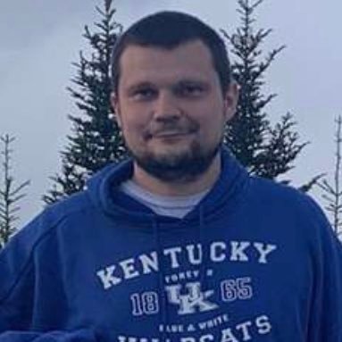 I'm a University of Kentucky alum (2008), UK Sports Network football statistician & game day staff for UK Athletics PR & Communications. #WeAreUK #BBN #BringIt