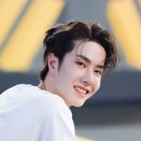 Lunawangmj (@lunawangmj) 's Twitter Profile