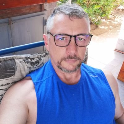 Ashleyww7105's profile picture. 