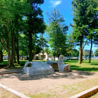 isajamu136's profile picture. 