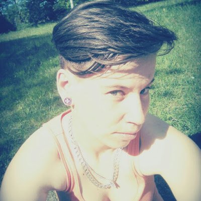 Judith Saretz Profile