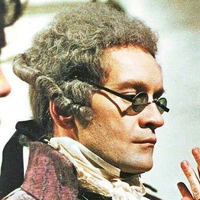 𝕱𝖔𝖑𝖑𝖊 𝖆𝖚𝖝 𝖛𝖆𝖒𝖕𝖎𝖗𝖊𝖘 🩸/ 𝓑𝓮𝓮𝓽𝓱さんのプロフィール画像