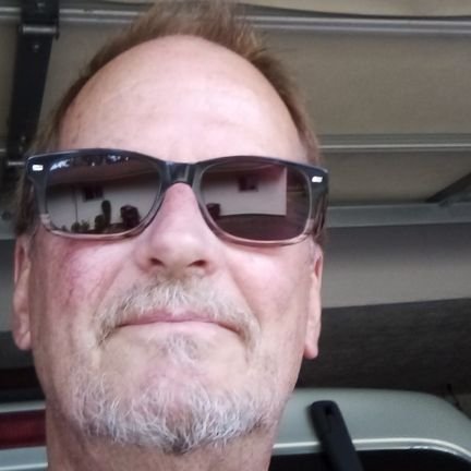 RichStokes20's profile picture. Smart old guy. huge browns fan.dyed in the wool Bobby Kennedy Democrat.