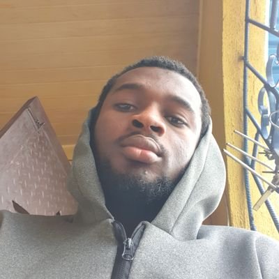 SHEMZILLER3's profile picture. Content Creator ||Mechatronics Engineer ||YouTuber ||Blogger ||Tech ||Web3 ||but boy do I love singing 🇬🇧🇳🇬0785158116 access bank for donations