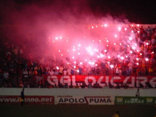 Uma família rubro negra com certeza, defendemos as cores do nosso gigante guerreiro,com muito amor e devoção, aqui é nóis que tá !!!