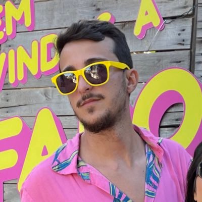 coreliodm's profile picture. Estudante de Publicidade & Propaganda