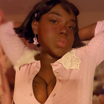 Chubbyrabbitz's profile picture. 18+ only!/  I'm a Chocolate Otaku that loves to please! 💗