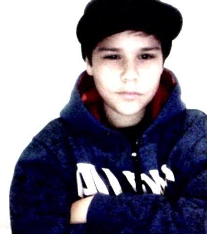 Vinicius Viel, 13 Anos, Skatista (y
Paixões - Skate e Musica. Curto Hardcore em Geral . Corinthiano .
Siga e Descubra Mais .